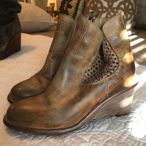Bed Stu Boots